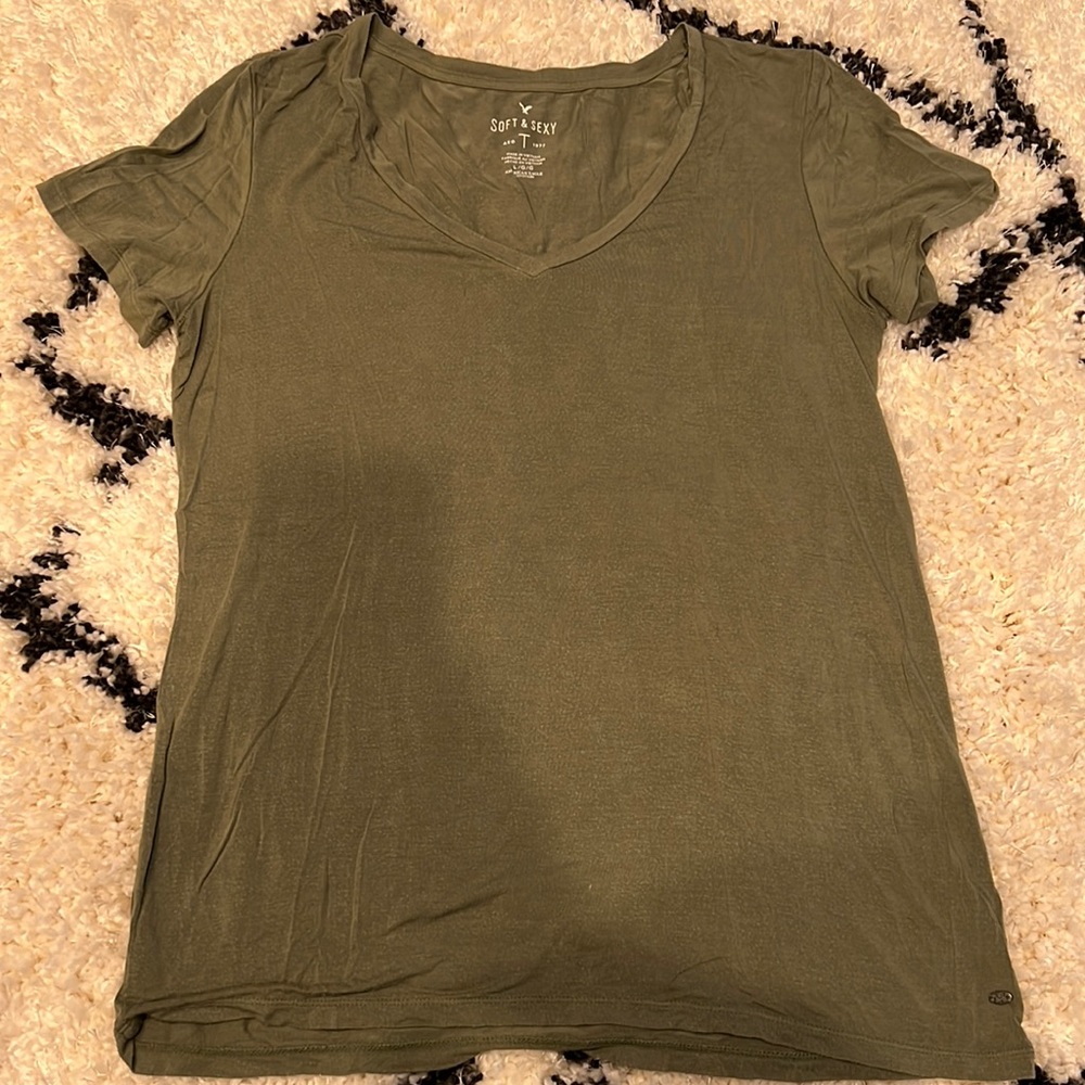 American Eagle Soft and Sexy Olive V-neck Tee